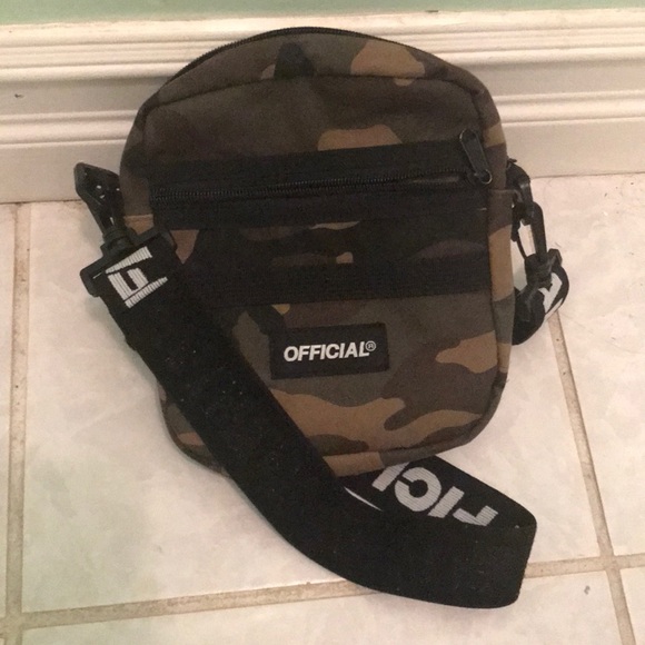 Official side bag - Picture 2 of 3